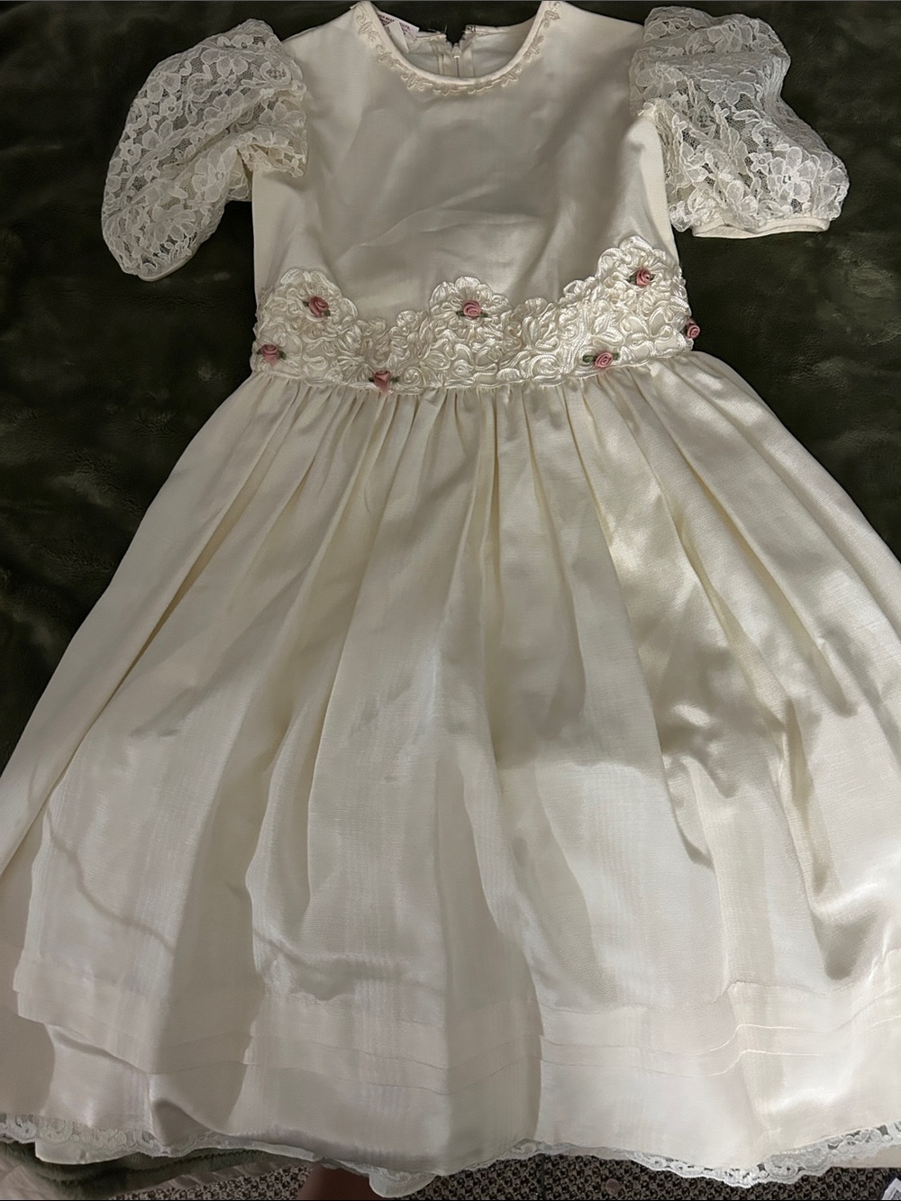 Vintage - Girls Cream Lace Puff-Sleeve Party Dress with Floral Waist -